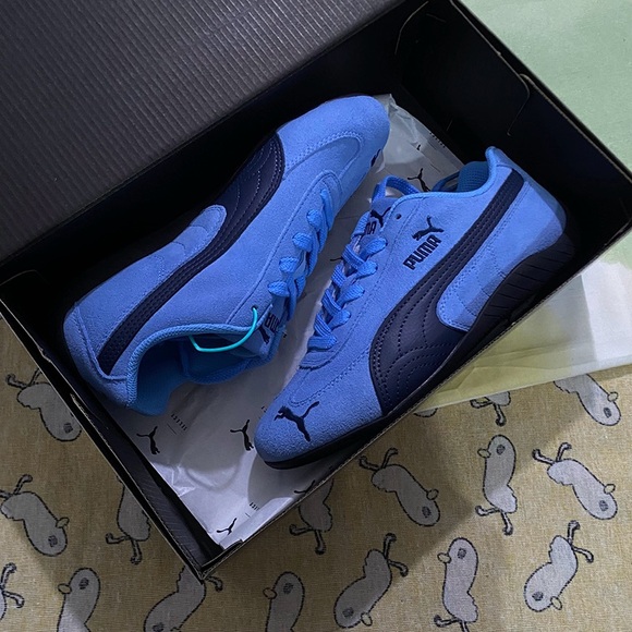 PUMA Blue Suede Low-Top Casual Sneakers - Picture 12 of 12